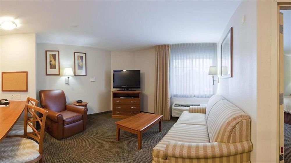 Candlewood Suites Houston Westchase - Westheimer, An Ihg Hotel Bagian luar foto